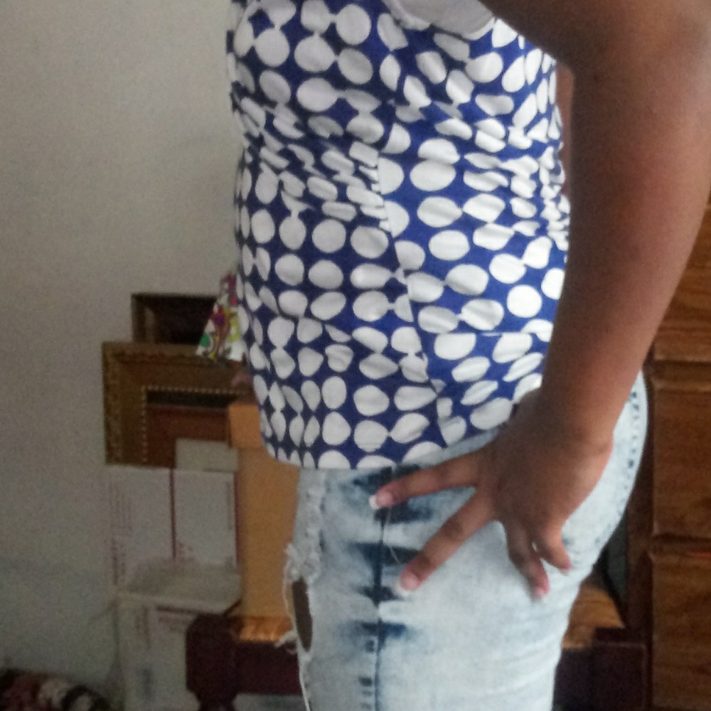 BANANA REPUBLIC SLEEVELESS SHIRT - Picture 2 of 6